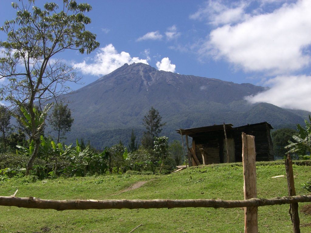 6 Days Tanzania Mount Meru Climb (Kilimanjaro Acclimatization Trek)