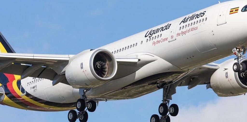 Flights to Uganda: International Airlines & Domestic Safari Flights